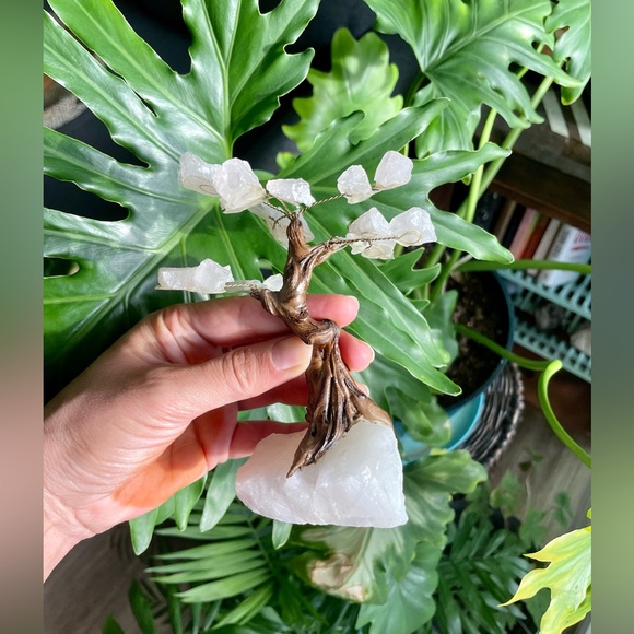 Other - Clear Quartz Tree